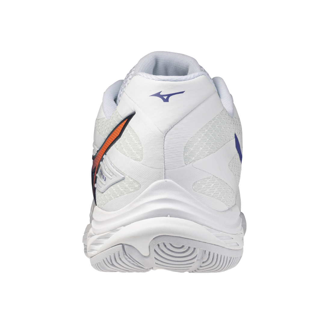 Mizuno WAVE FANG 3